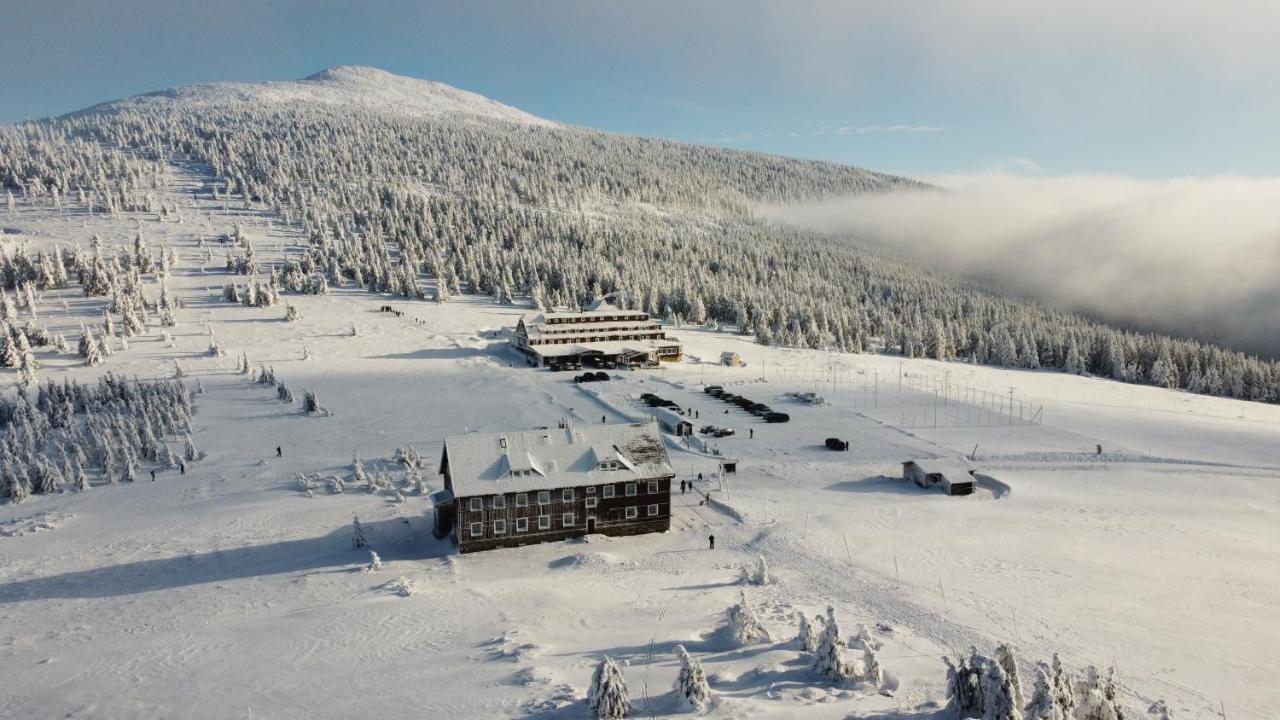 Hotel Spindlerova Bouda Špindlerŭv Mlýn Exteriör bild