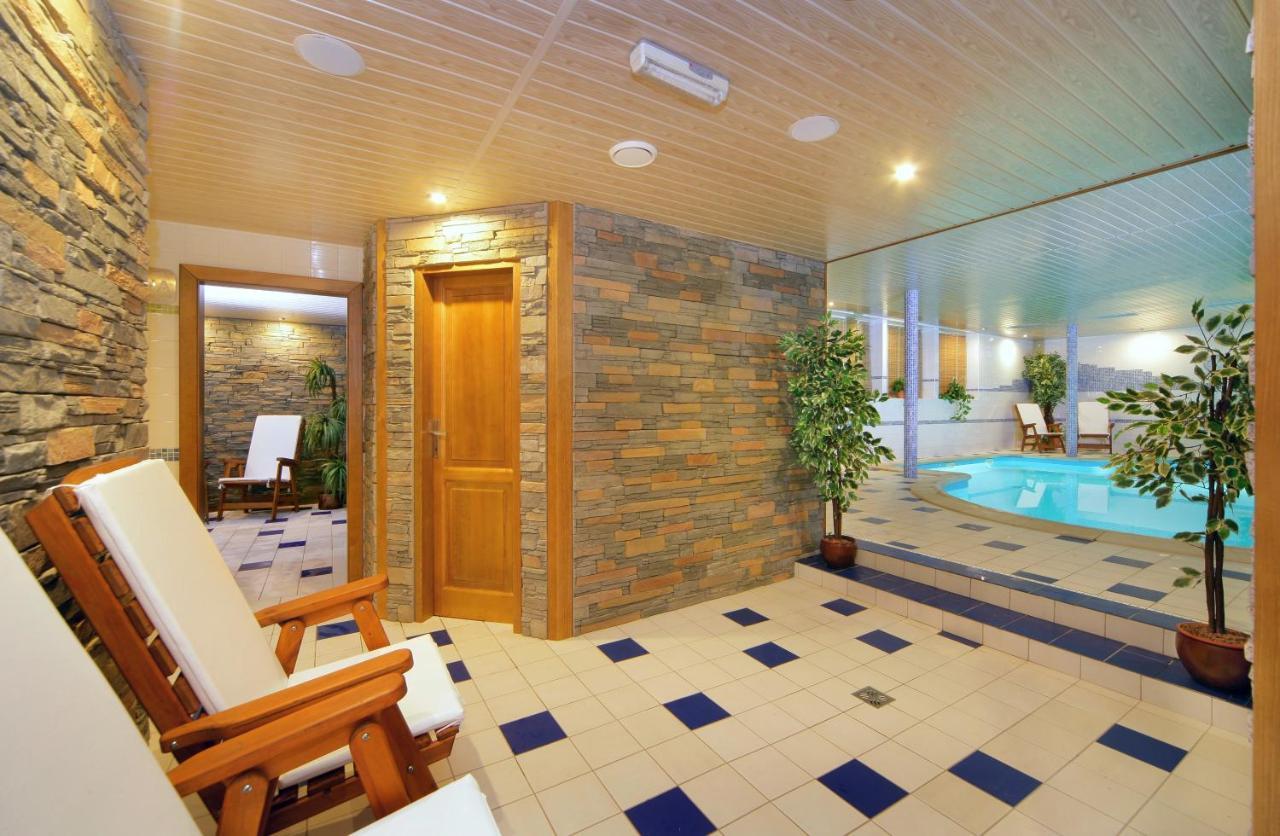 Hotel Spindlerova Bouda Špindlerŭv Mlýn Exteriör bild
