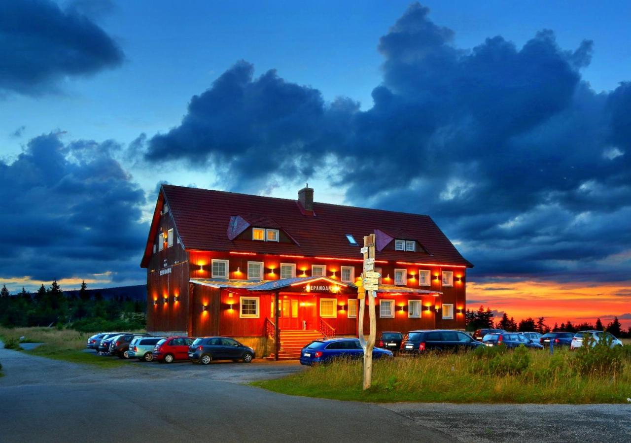 Hotel Spindlerova Bouda Špindlerŭv Mlýn Exteriör bild