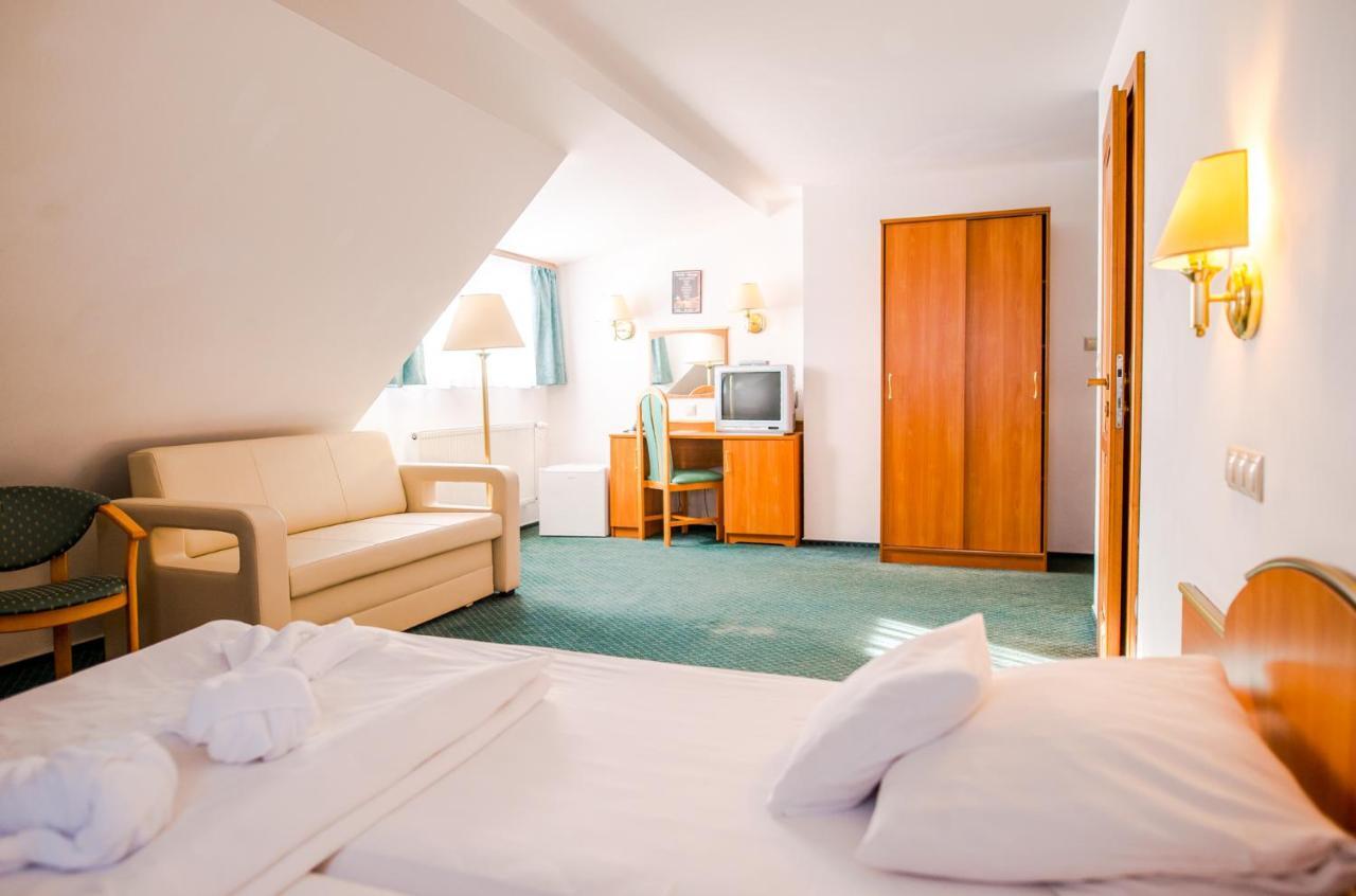 Hotel Spindlerova Bouda Špindlerŭv Mlýn Exteriör bild