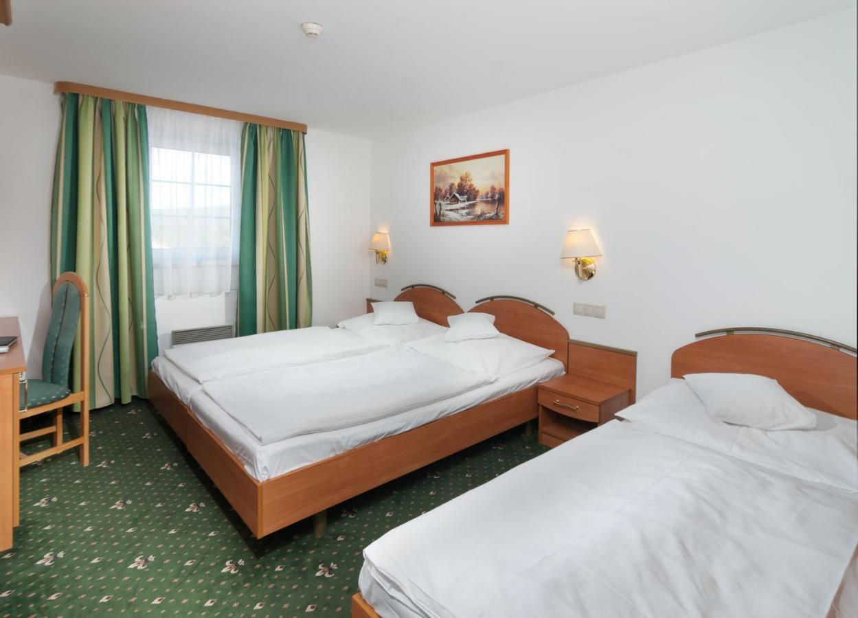 Hotel Spindlerova Bouda Špindlerŭv Mlýn Exteriör bild